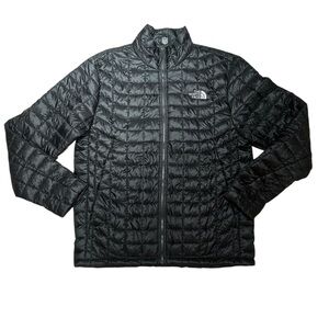 NWOT North Face Men's Quilted Black Puffer Jacket